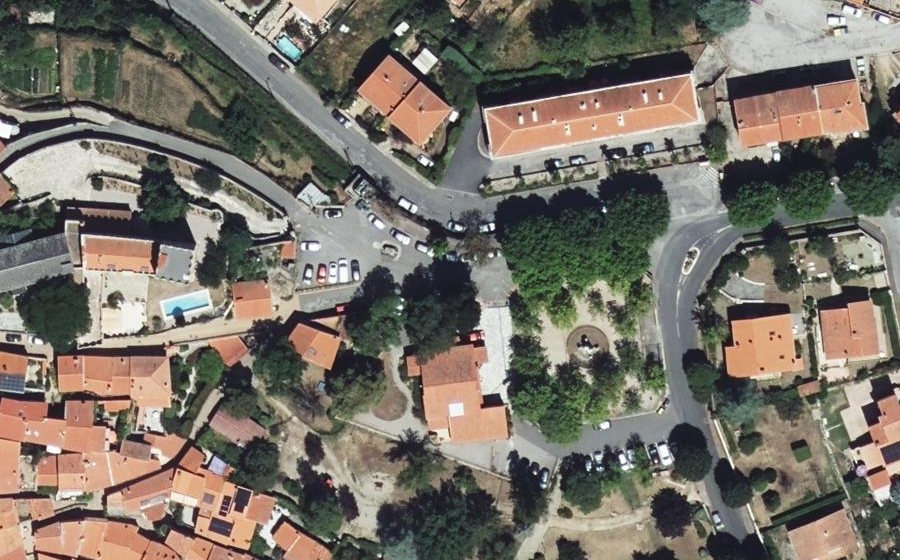 Vue aérienne du Mini-giratoire n°630794879