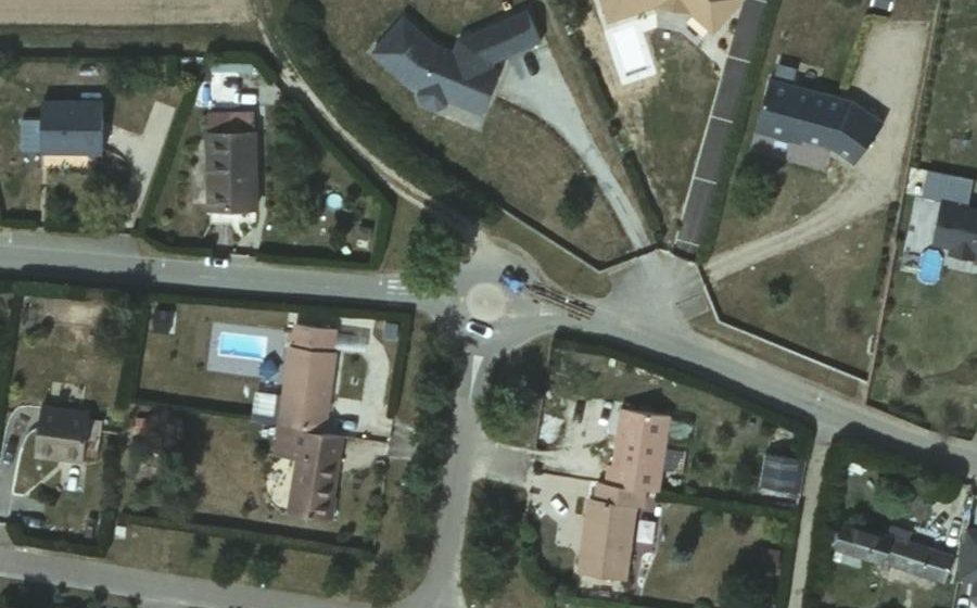 Vue aérienne du Mini-giratoire n°630849498