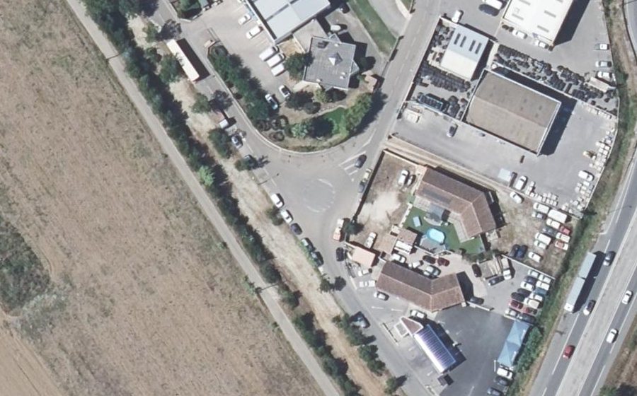 Vue aérienne du Mini-giratoire n°631811094