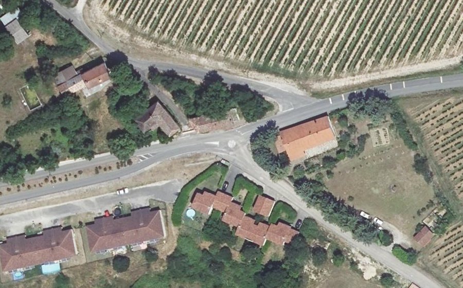 Vue aérienne du Mini-giratoire n°634536585