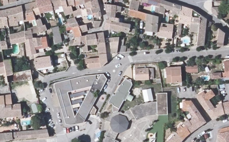 Vue aérienne du Mini-giratoire n°635141794