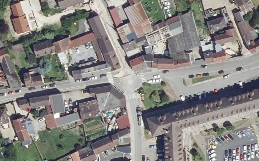 Vue aérienne du Mini-giratoire n°636982679