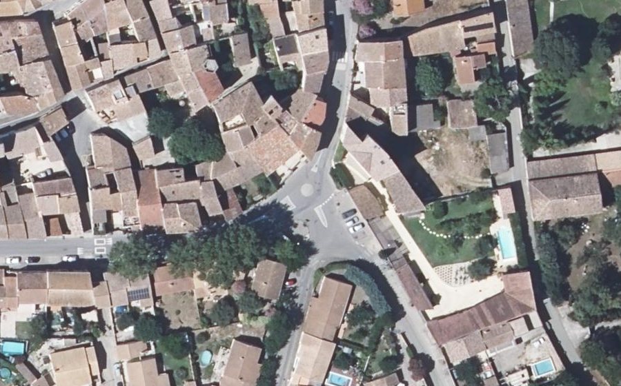 Vue aérienne du Mini-giratoire n°637840198