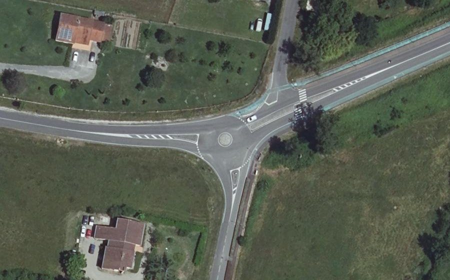Vue aérienne du Mini-giratoire n°639158433