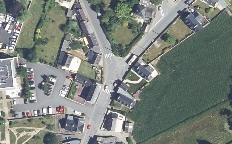 Vue aérienne du Mini-giratoire n°660210651