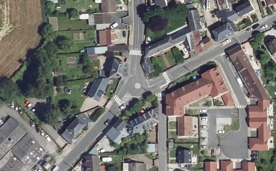 Vue aérienne du Mini-giratoire n°663847386
