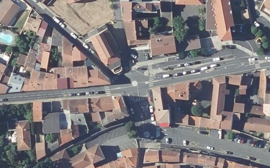 Vue aérienne du Mini-giratoire n°664655772