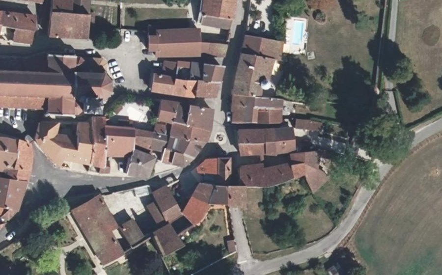 Vue aérienne du Mini-giratoire n°665618450