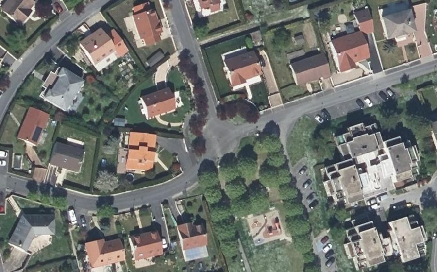 Vue aérienne du Mini-giratoire n°666069450