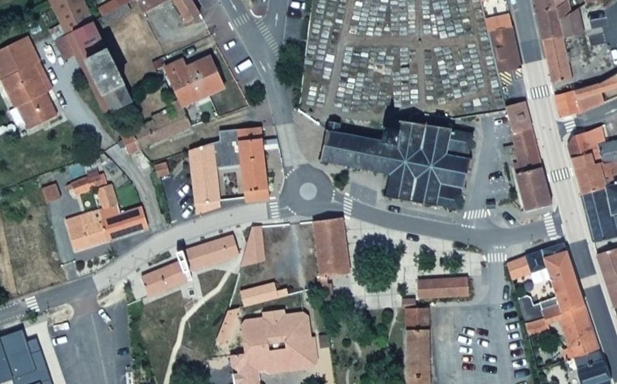 Vue aérienne du Mini-giratoire n°669262421