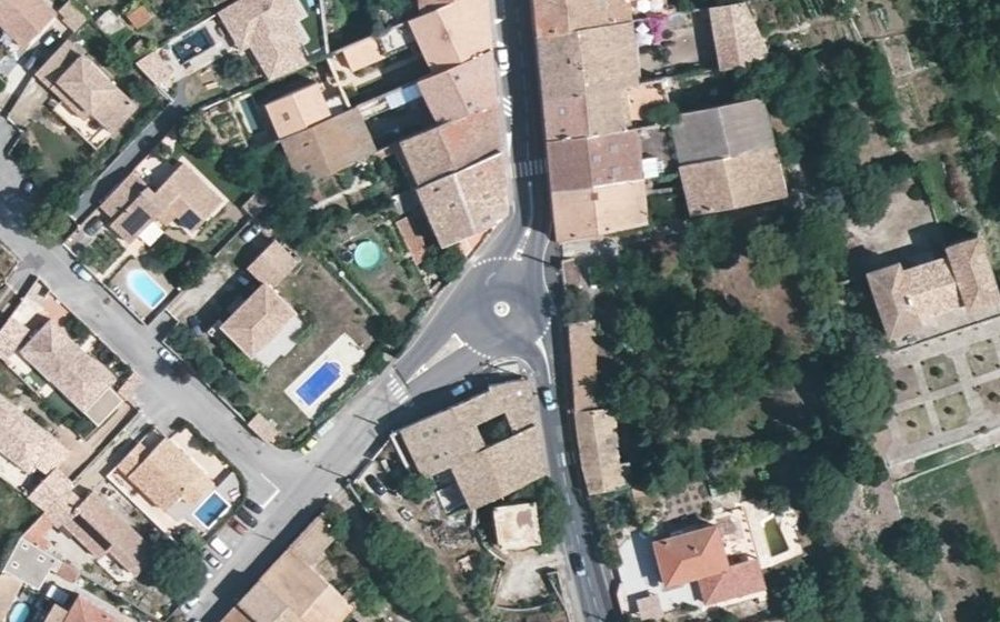 Vue aérienne du Mini-giratoire n°669410067