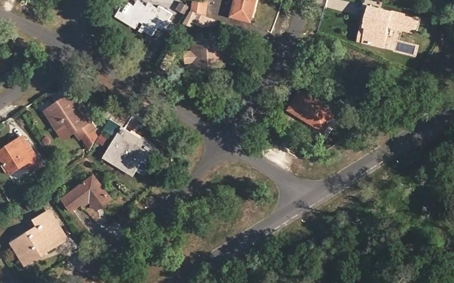 Vue aérienne du Mini-giratoire n°669834887