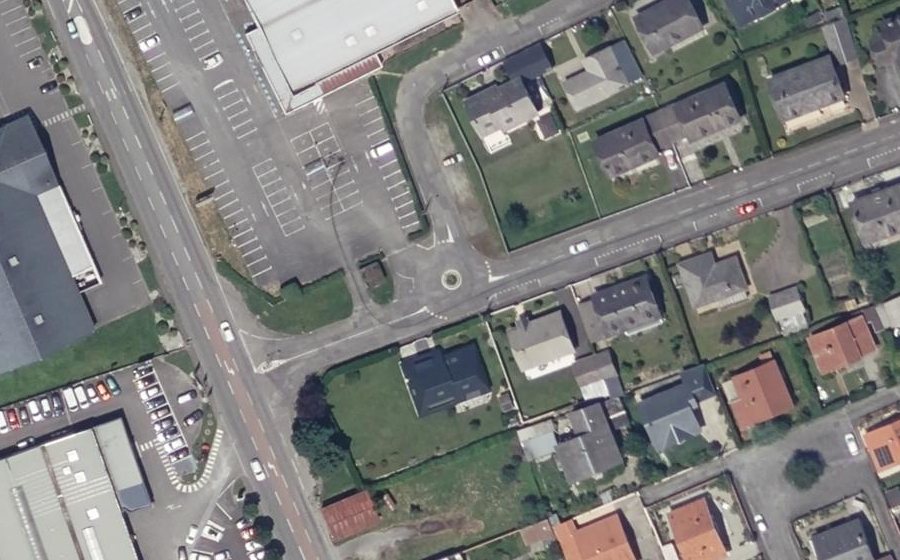 Vue aérienne du Mini-giratoire n°673537290