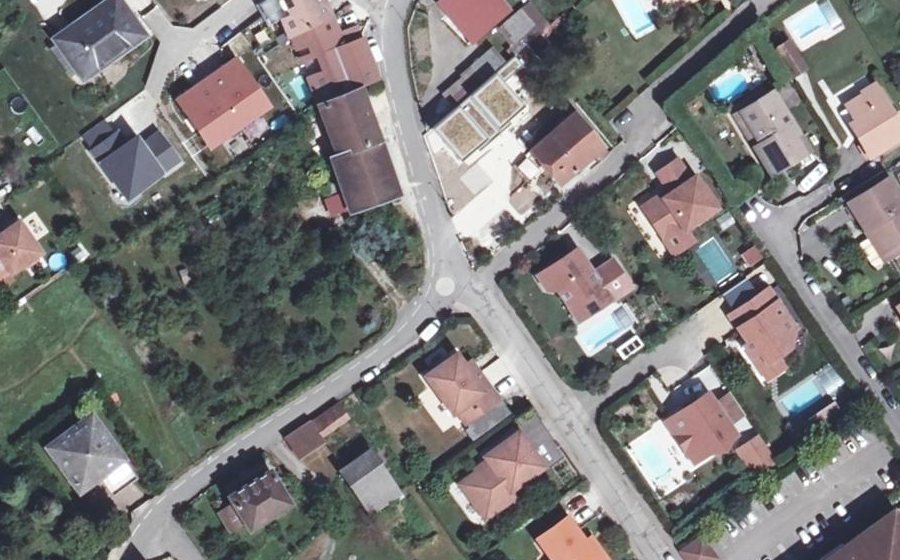 Vue aérienne du Mini-giratoire n°673684069