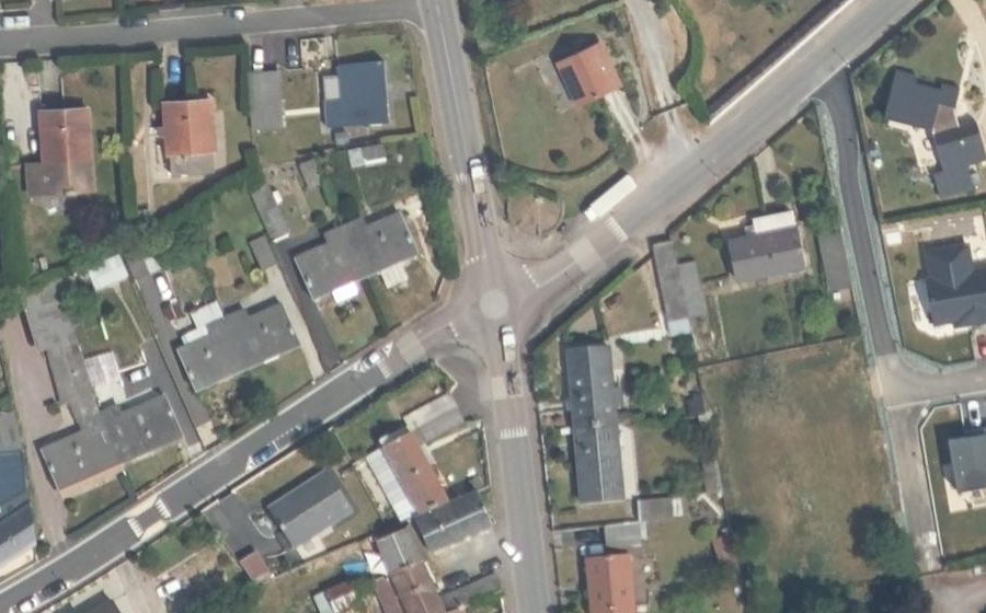 Vue aérienne du Mini-giratoire n°674109494