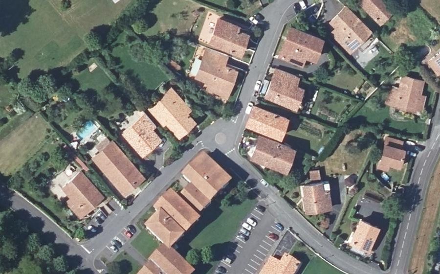 Vue aérienne du Mini-giratoire n°675648797