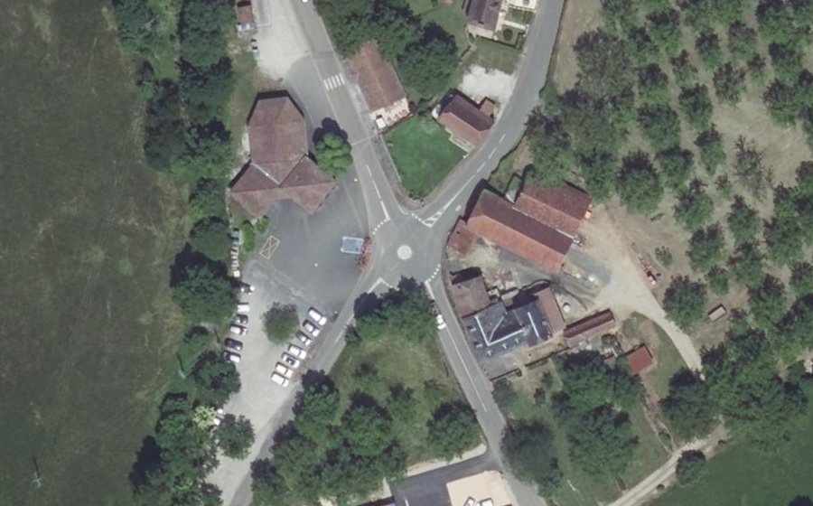 Vue aérienne du Mini-giratoire n°676946655