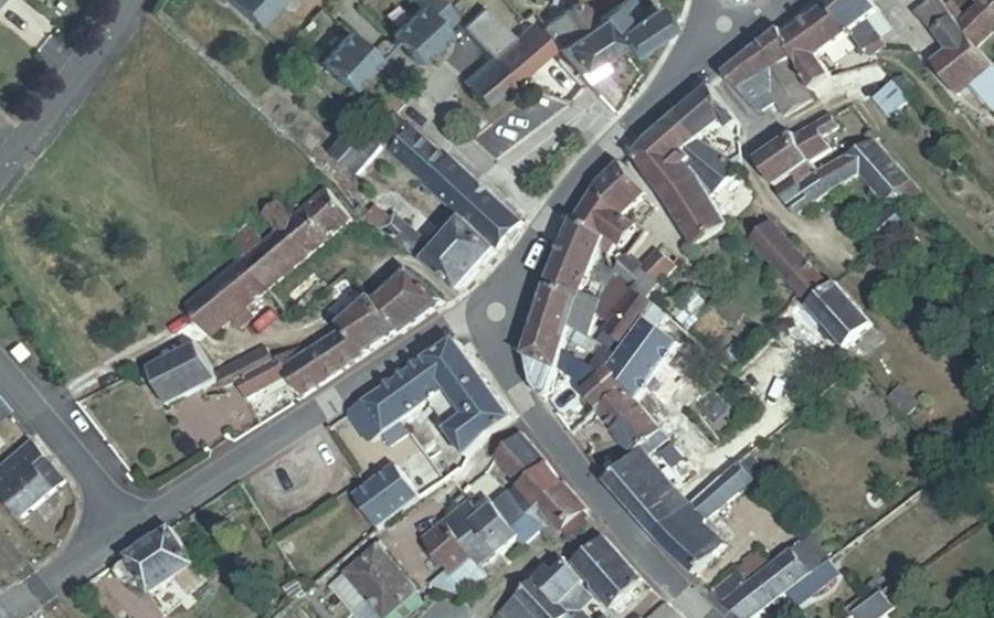Vue aérienne du Mini-giratoire n°677495621