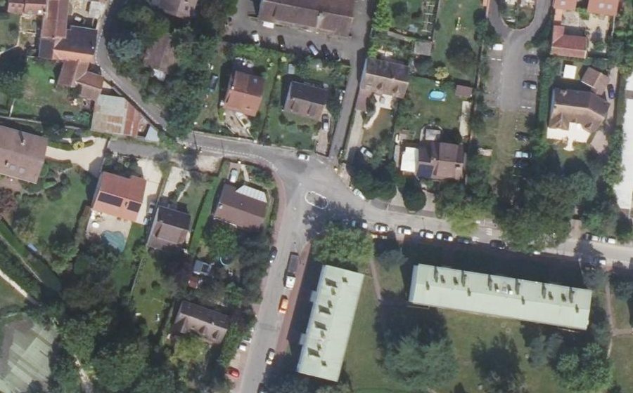 Vue aérienne du Mini-giratoire n°678905746