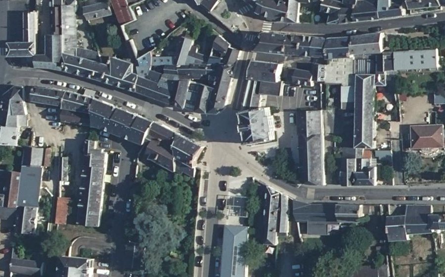 Vue aérienne du Mini-giratoire n°685336655
