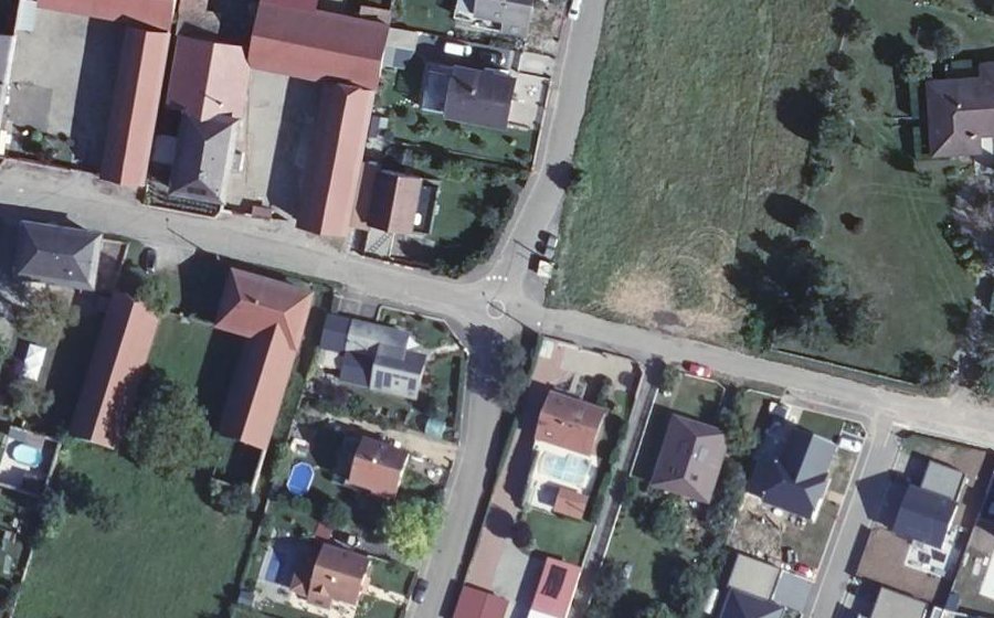 Vue aérienne du Mini-giratoire n°686566200