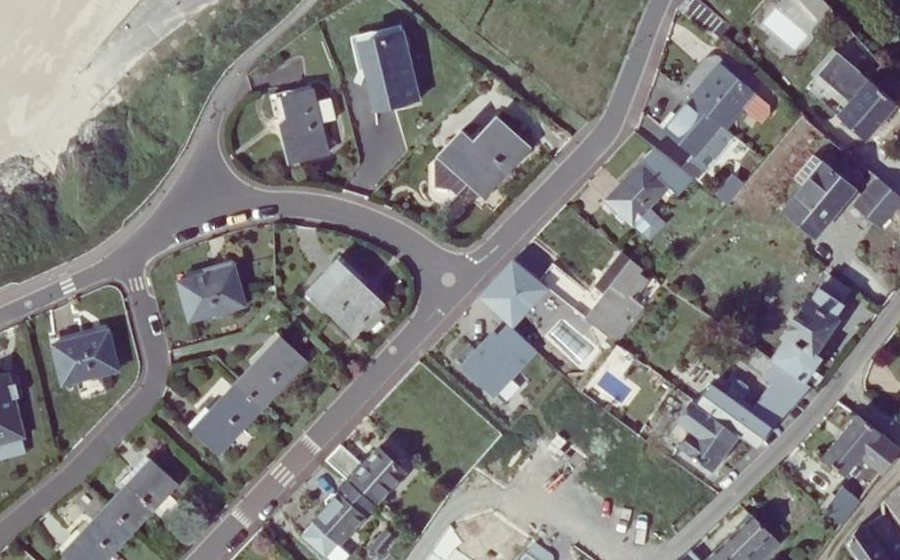 Vue aérienne du Mini-giratoire n°692503776
