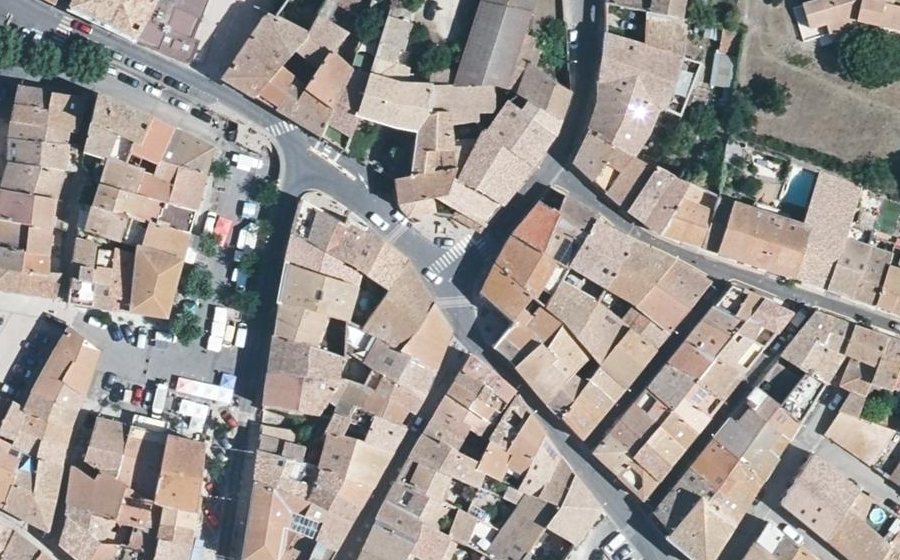 Vue aérienne du Mini-giratoire n°694474294