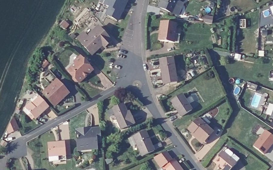 Vue aérienne du Mini-giratoire n°701177311