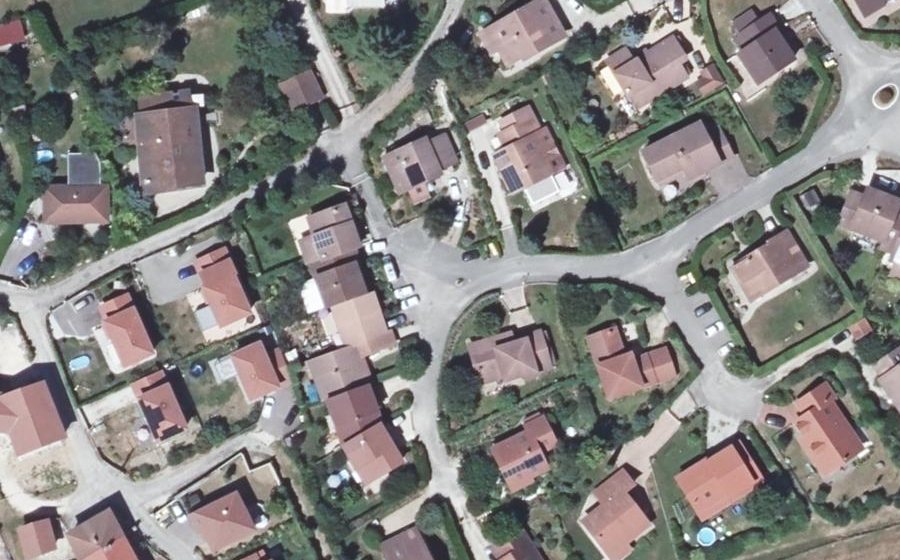 Vue aérienne du Mini-giratoire n°703266535