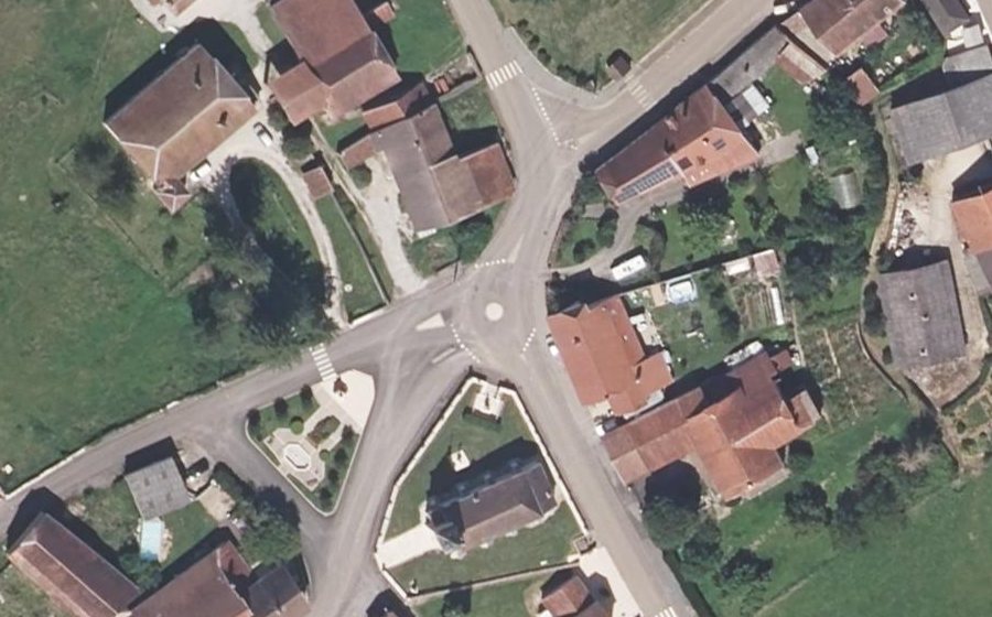 Vue aérienne du Mini-giratoire n°703720264