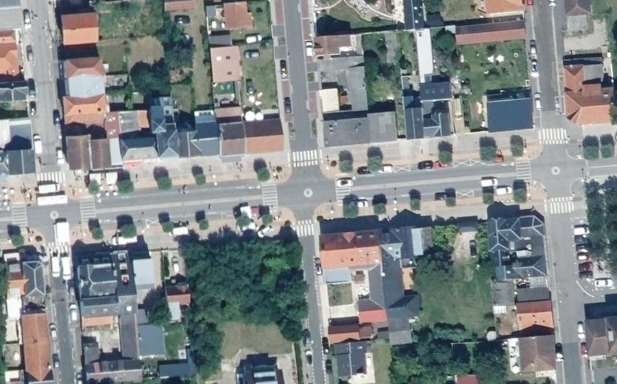 Vue aérienne du Mini-giratoire n°724513319