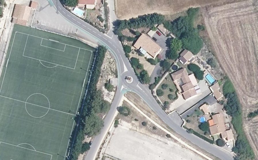 Vue aérienne du Mini-giratoire n°724938175
