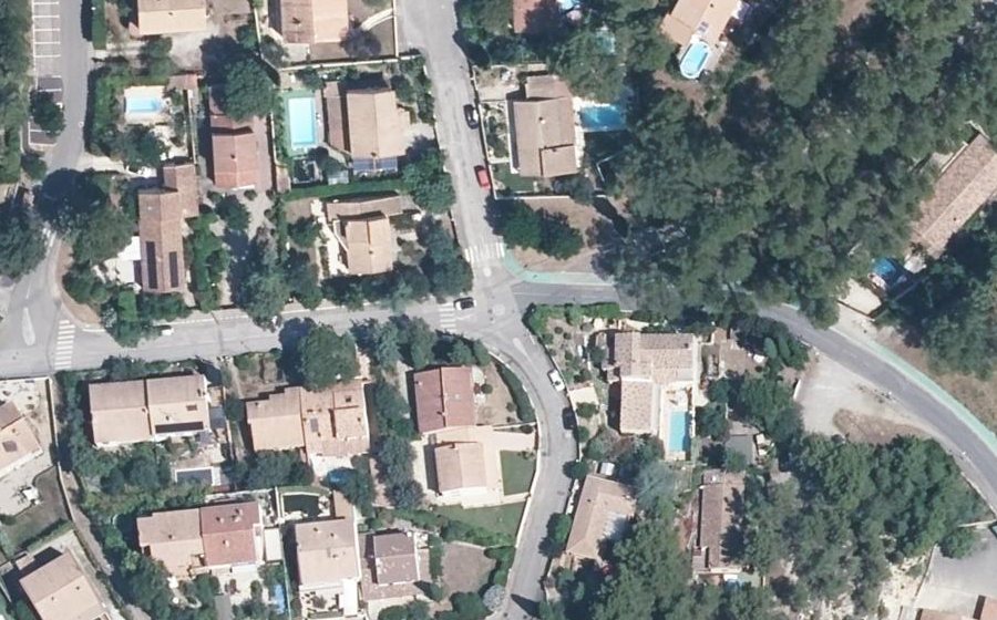 Vue aérienne du Mini-giratoire n°724938201