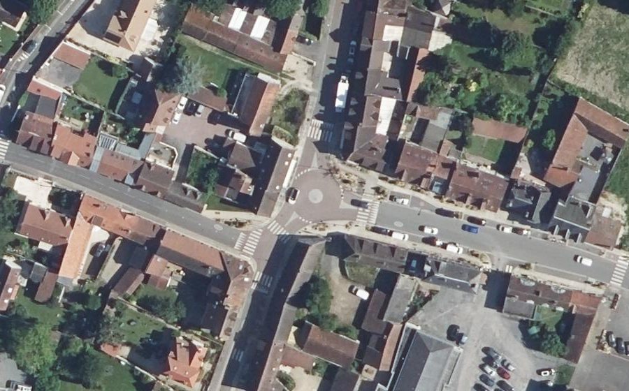 Vue aérienne du Mini-giratoire n°727279864