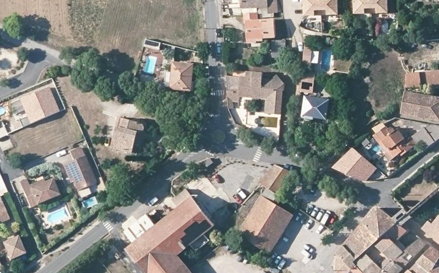 Vue aérienne du Mini-giratoire n°731489651