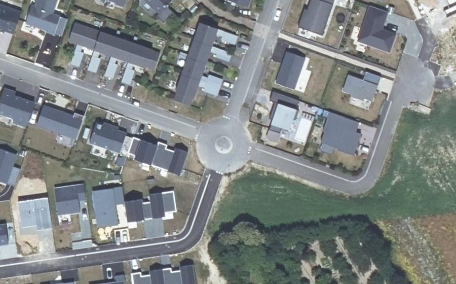 Vue aérienne du Mini-giratoire n°739754600