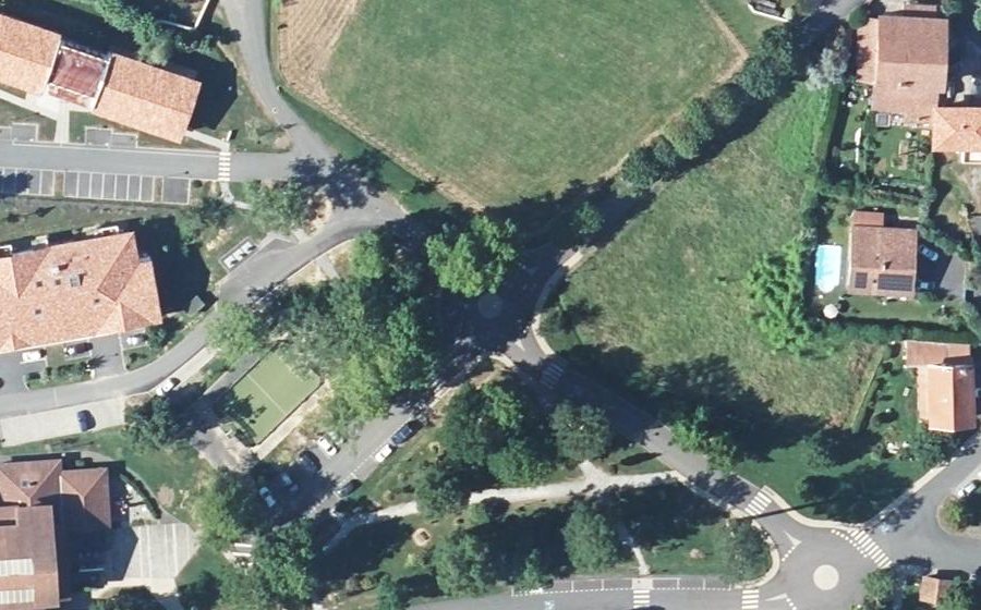 Vue aérienne du Mini-giratoire n°763618882