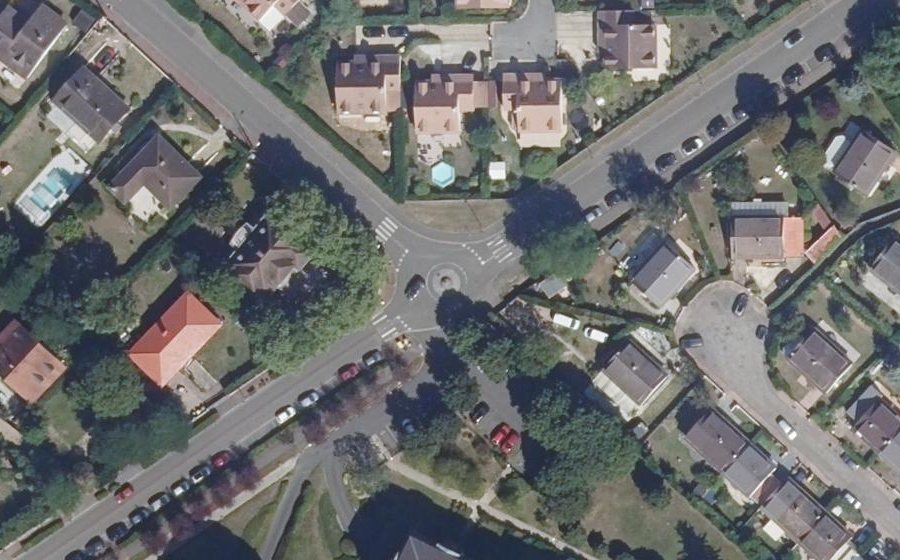 Vue aérienne du Mini-giratoire n°769854295