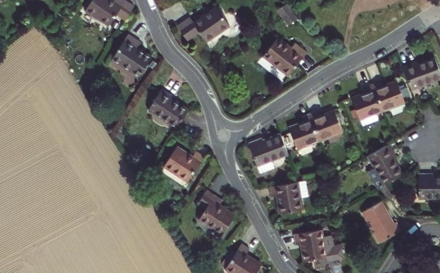 Vue aérienne du Mini-giratoire n°774220741