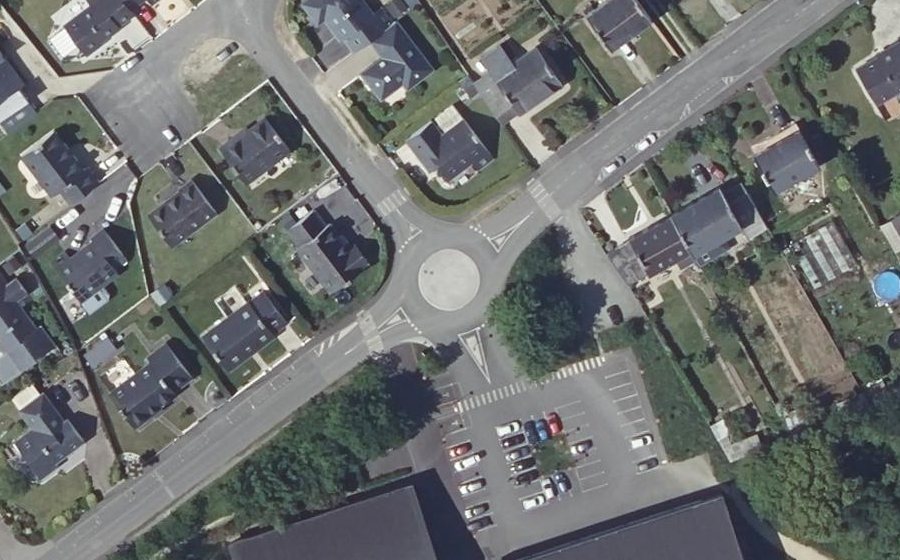Vue aérienne du Mini-giratoire n°774640840