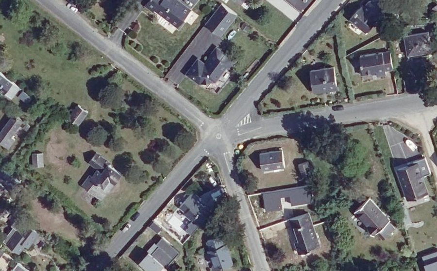 Vue aérienne du Mini-giratoire n°786860951