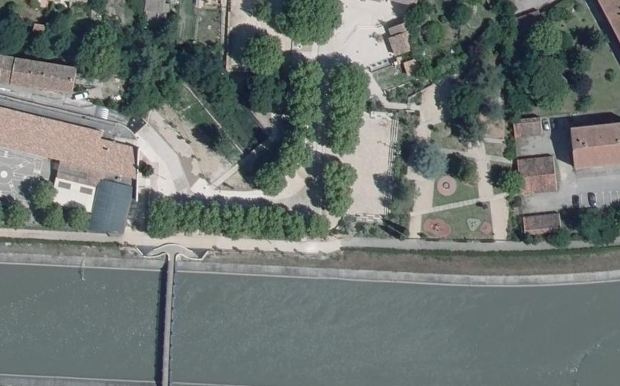 Vue aérienne du Mini-giratoire n°793817609