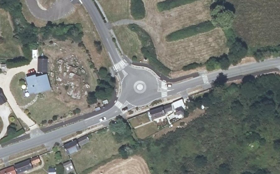 Vue aérienne du Mini-giratoire n°796202096