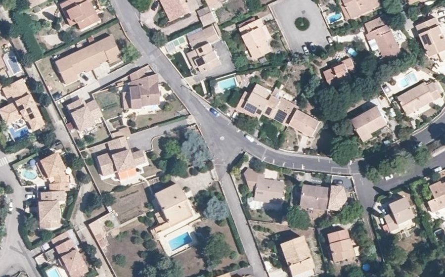 Vue aérienne du Mini-giratoire n°803624930