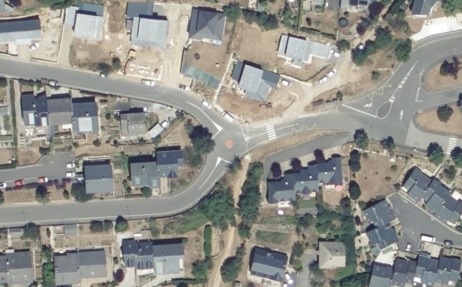 Vue aérienne du Mini-giratoire n°807925447