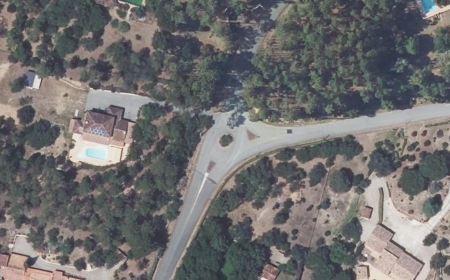 Vue aérienne du Mini-giratoire n°812327773