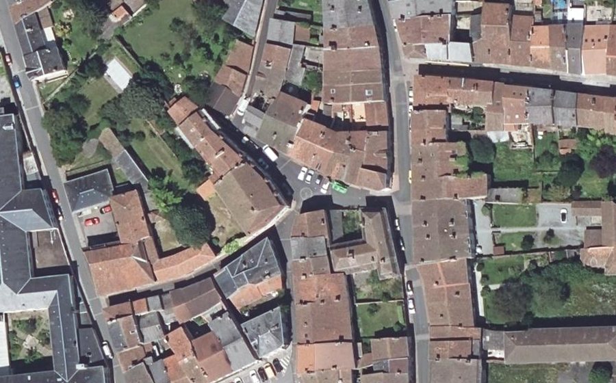 Vue aérienne du Mini-giratoire n°815099073