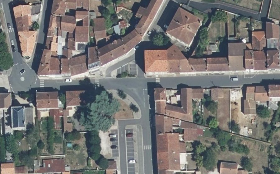 Vue aérienne du Mini-giratoire n°817351943