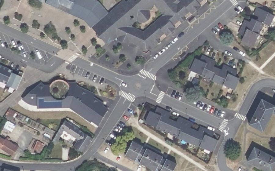 Vue aérienne du Mini-giratoire n°817811413
