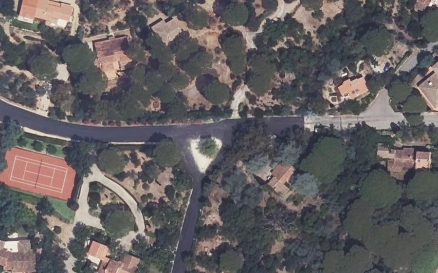 Vue aérienne du Mini-giratoire n°821330209